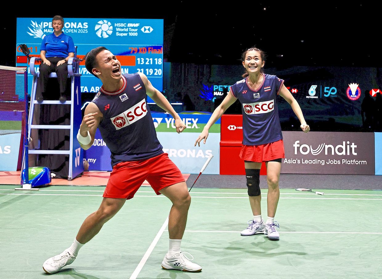 Tough task: Thailand’s Dechapol Puavaranukroh-Supissara Paewsampran will be in Chen Tang Jie-Toh Ee Wei’s way in the China Masters final today.