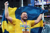 Athletics-Stahl leaves it late to win discus gold in delayed final