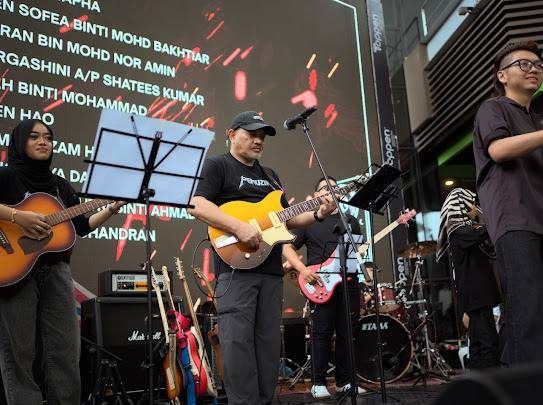 Going back to his musical roots | The Star
