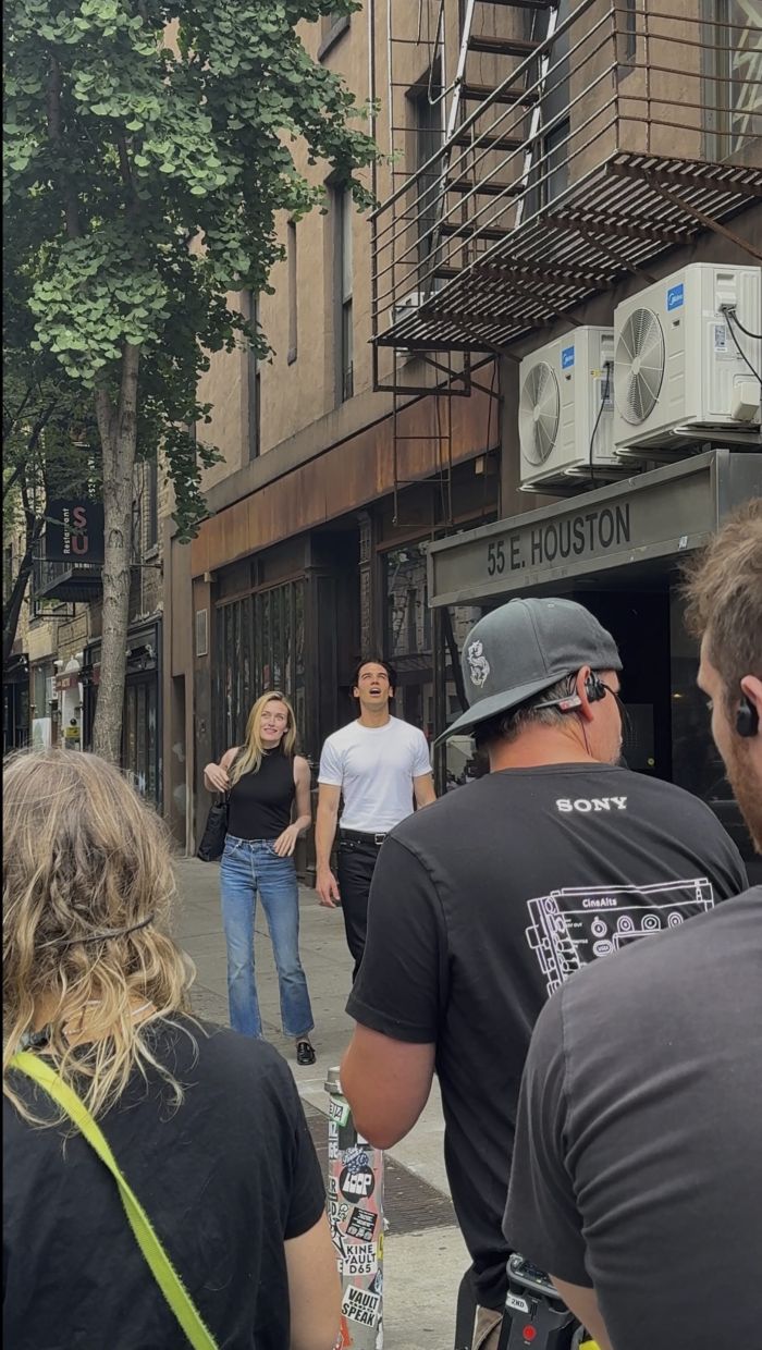 In this image provided by one social media user (@ariannnarios10), actor Sarah Pidgeon film a scene on the set of 'American Love Story' in New York. Photo: AP