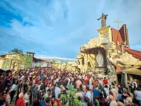 Statue of Virgin Mary unveiled in Sibu cathedral