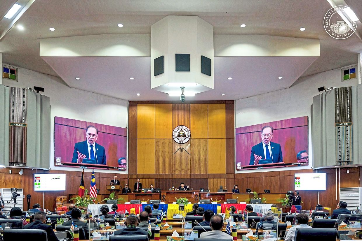 Special honour: Anwar delivering a special address at the National Parliament of Timor-Leste. — Photo from Anwar’s Facebook page