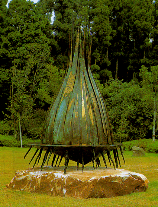 Growth (1995), the award-winning sculpture that placed Ramlan on the global map.