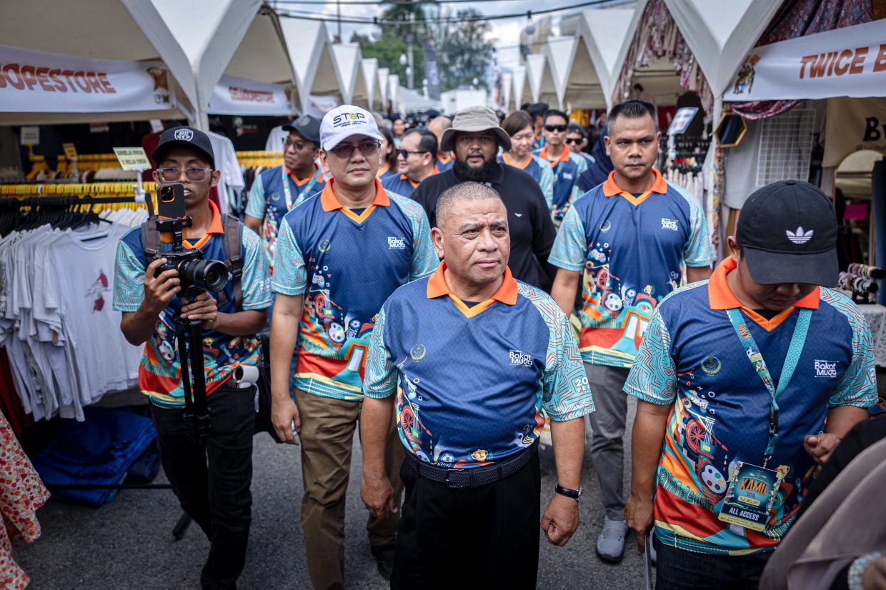 EC will consider all factors before setting election dates, says Saarani 1 3542413