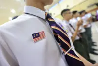 Jalur Gemilang badge giveaway does not eat into school allocations, says Wong