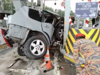 Kajang toll crash: Baby was not in a child seat, says Loke