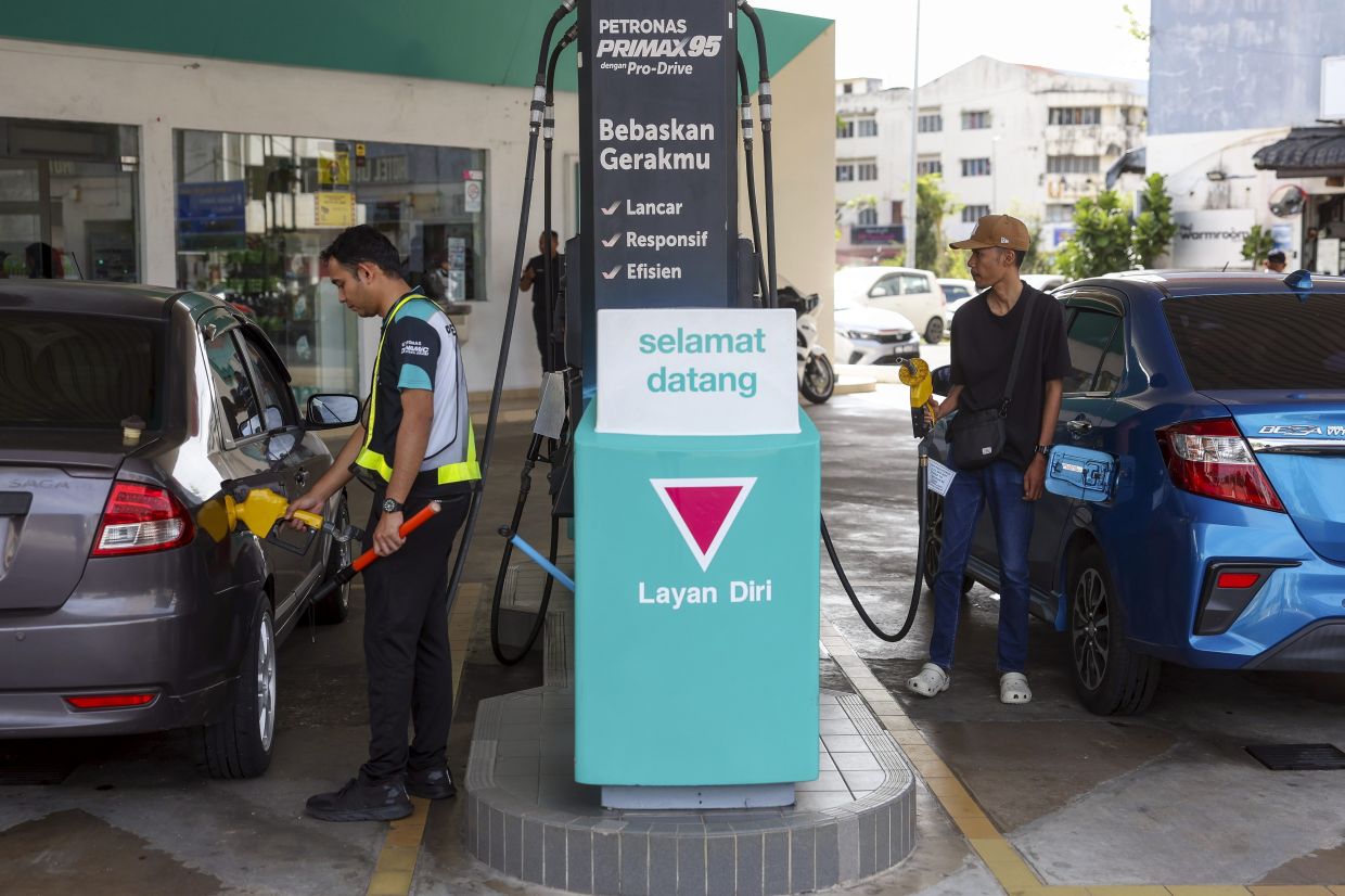 Budi95: Govt to finalise extra e-hailing driver eligibility this week