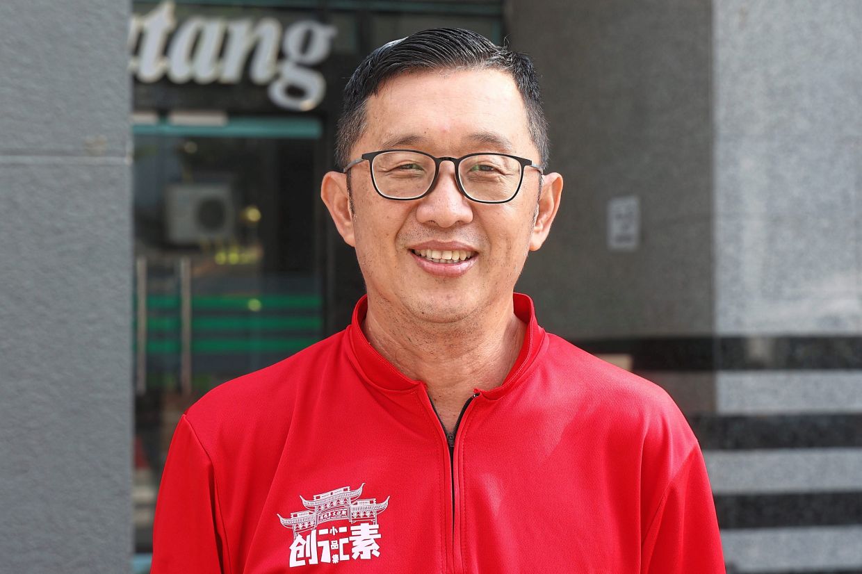 Loo says the street market first started after the Covid-19 travel restrictions lifted.