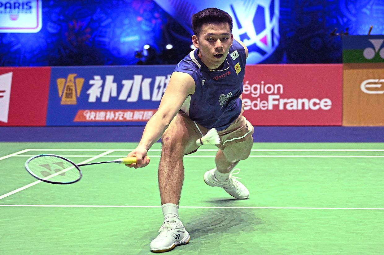 badminton-kunlavut-leads-strong-thai-team-as-sea-games-hosts-mean