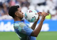 Soccer-Rodrygo, Vinicius Jr return to Brazil squad for South Korea, Japan friendlies