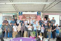 Sharing skills in Sabah interior