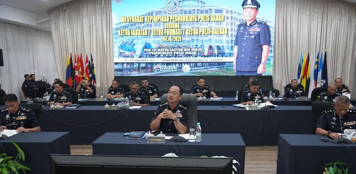Sabah Police Commissioner Datuk Jauteh Dikun chairs a leadership meeting in Sandakan earlier this week to discuss security plans ahead of the state election.