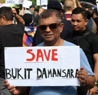 KJ, AirAsia boss Fernandes among Bukit D’sara residents protest against Wisma Damansara redevelopment