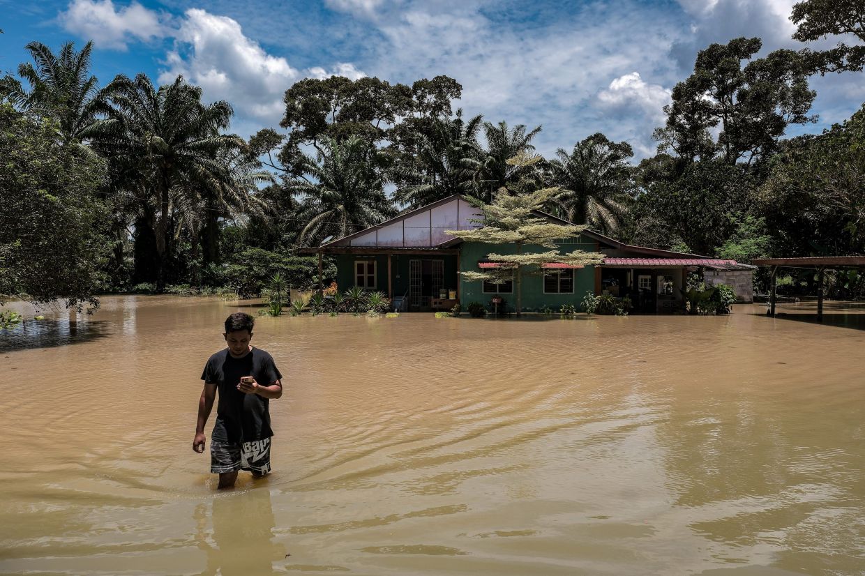 Število evakuiranih zaradi poplav v Kedahu narašča, več kot 300 ljudi še vedno v centrih za pomoč v treh državah