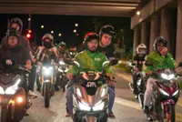 Small talk on a motorbike turns into a kind act