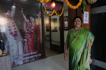 US visa no longer a passport to love for Indians after Trump H-1B squeeze 1 3558278