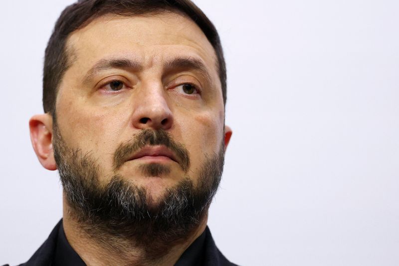 Ukrajina po ruskih napadih povečuje uvoz plina za 30 %, zahteva pa tudi rakete Tomahawk