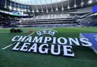 Soccer-No changes to Champions League format, UEFA says after talks with Super League promoters