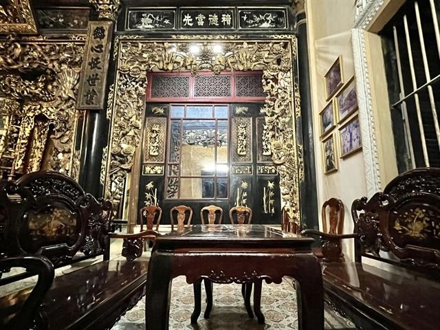 Inside an ancient house. –kenh14.vn