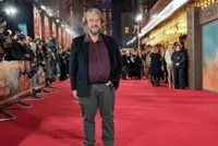 New Zealand cafe apologises to filmmaker Peter Jackson over false claims