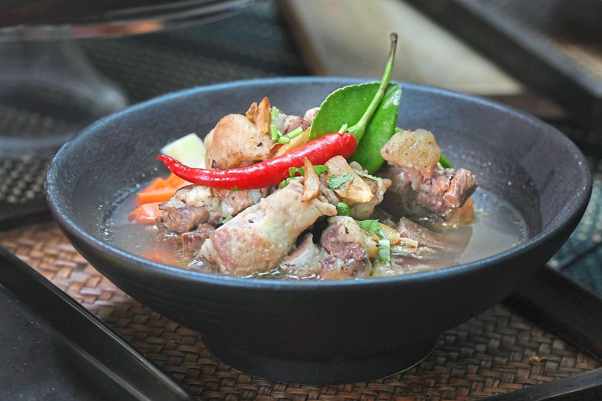 (From left) Brangus Oxtail Soup; Ayam Percik Seri Maharani; and Freshwater Prawn Cantonese Egg Noodles.