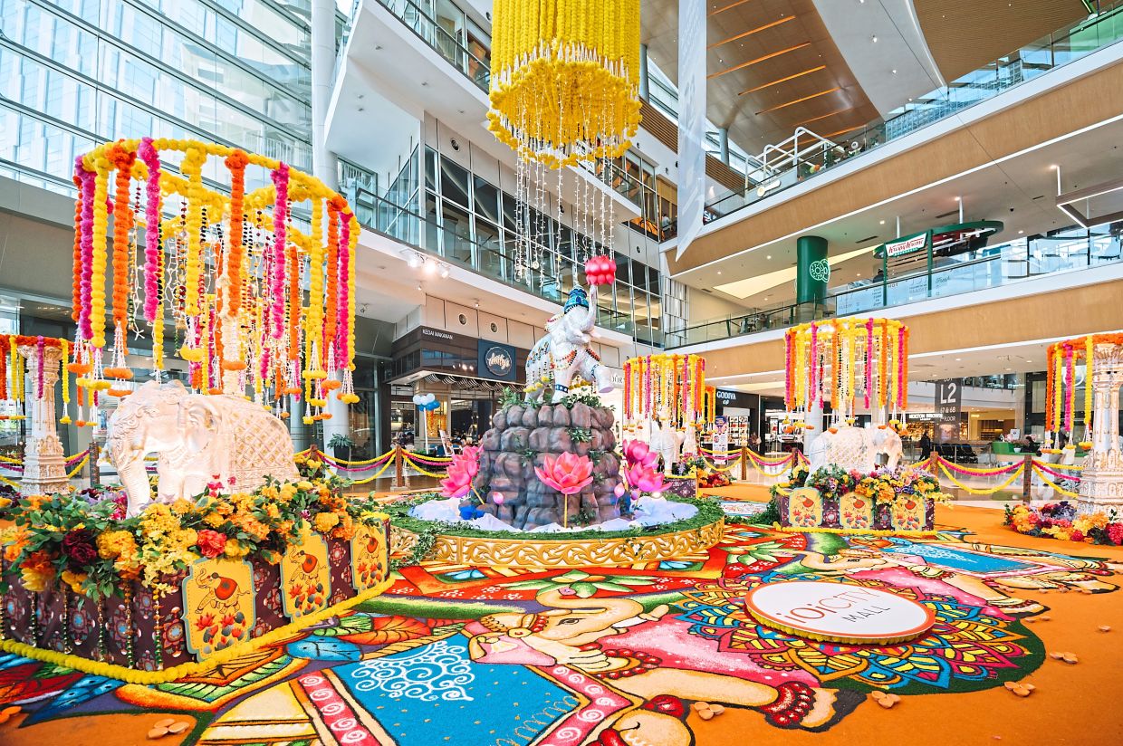 Elegant elephants, vibrant kolam patterns and blooming lotuses atIOI City Mall Putrajaya.