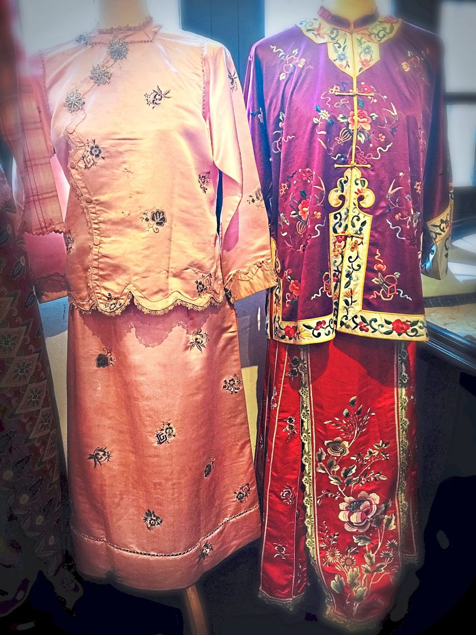 Baba Nyonya officially recognised | The Star 2 Colourful collection: Traditional Peranakan costumes on display at the Straits Chinese Jewellery Museum in Melaka.