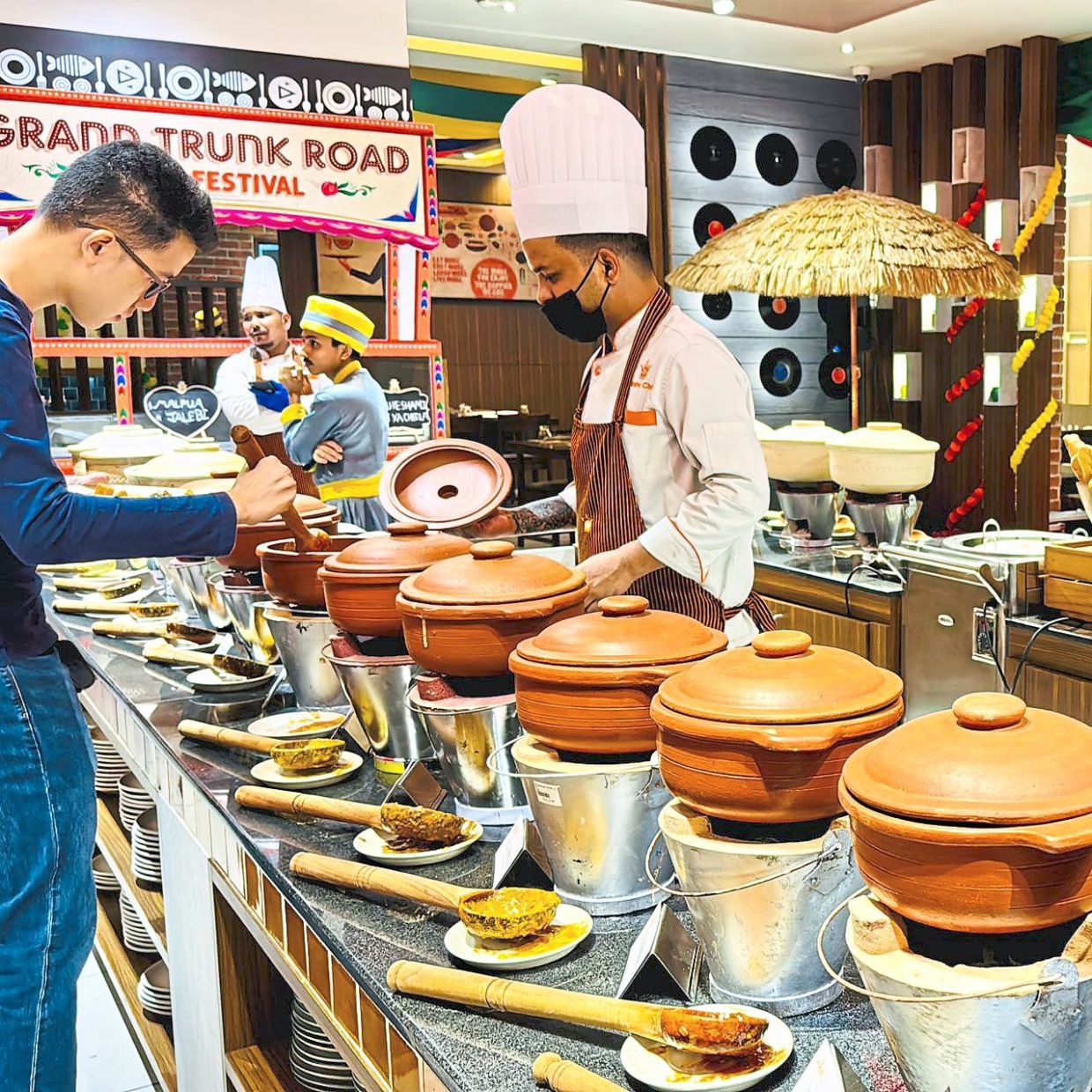 The buffet features some of the best recipes gleaned throughout Asia's famed Grand Trunk Road.