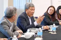 Trump to witness border truce