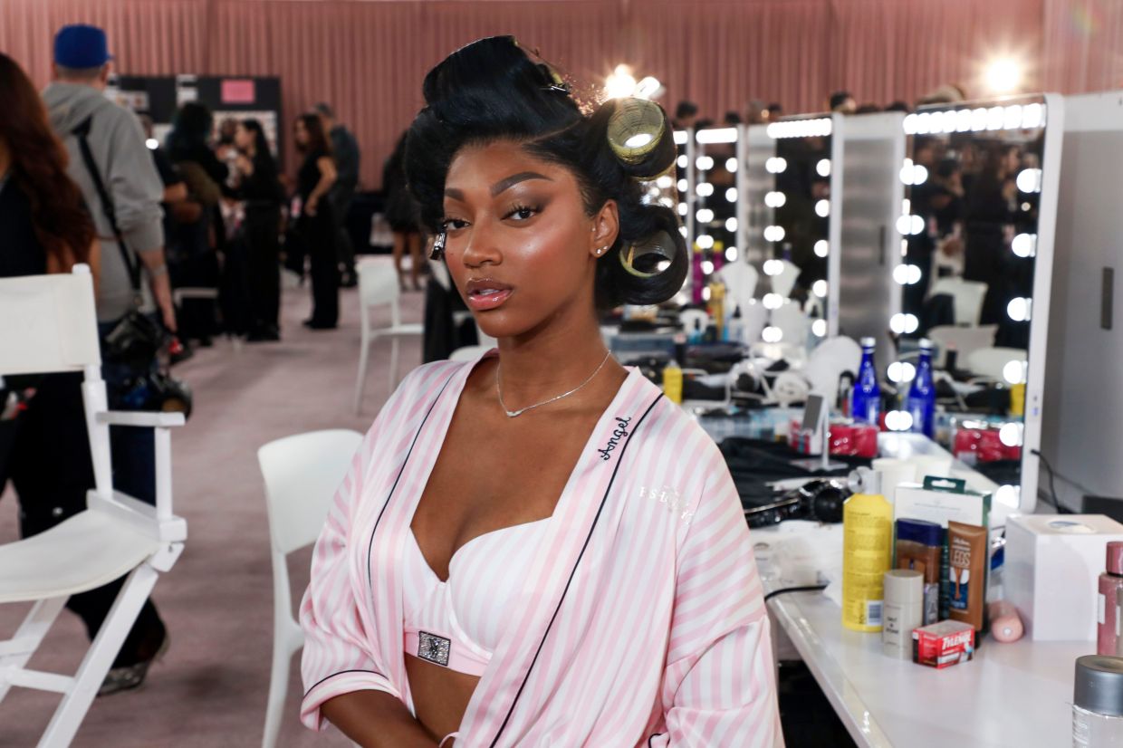 This picture shows Angel Reese backstage prior to the Victoria's Secret fashion show. Photo: AP