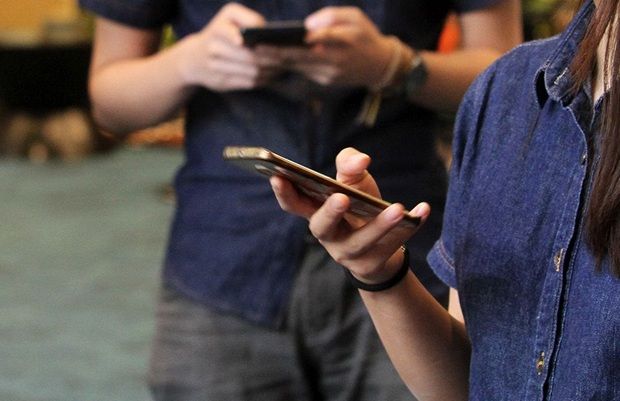 Teo urges public to use MCMC Nexus app to report coverage issues