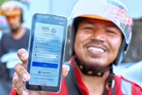 QR code not quite responsive