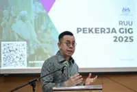 Gig workers can be represented by family members, associations in disputes, says HR Minister