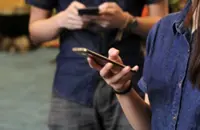 Teo urges public to use MCMC Nexus app to report coverage issues