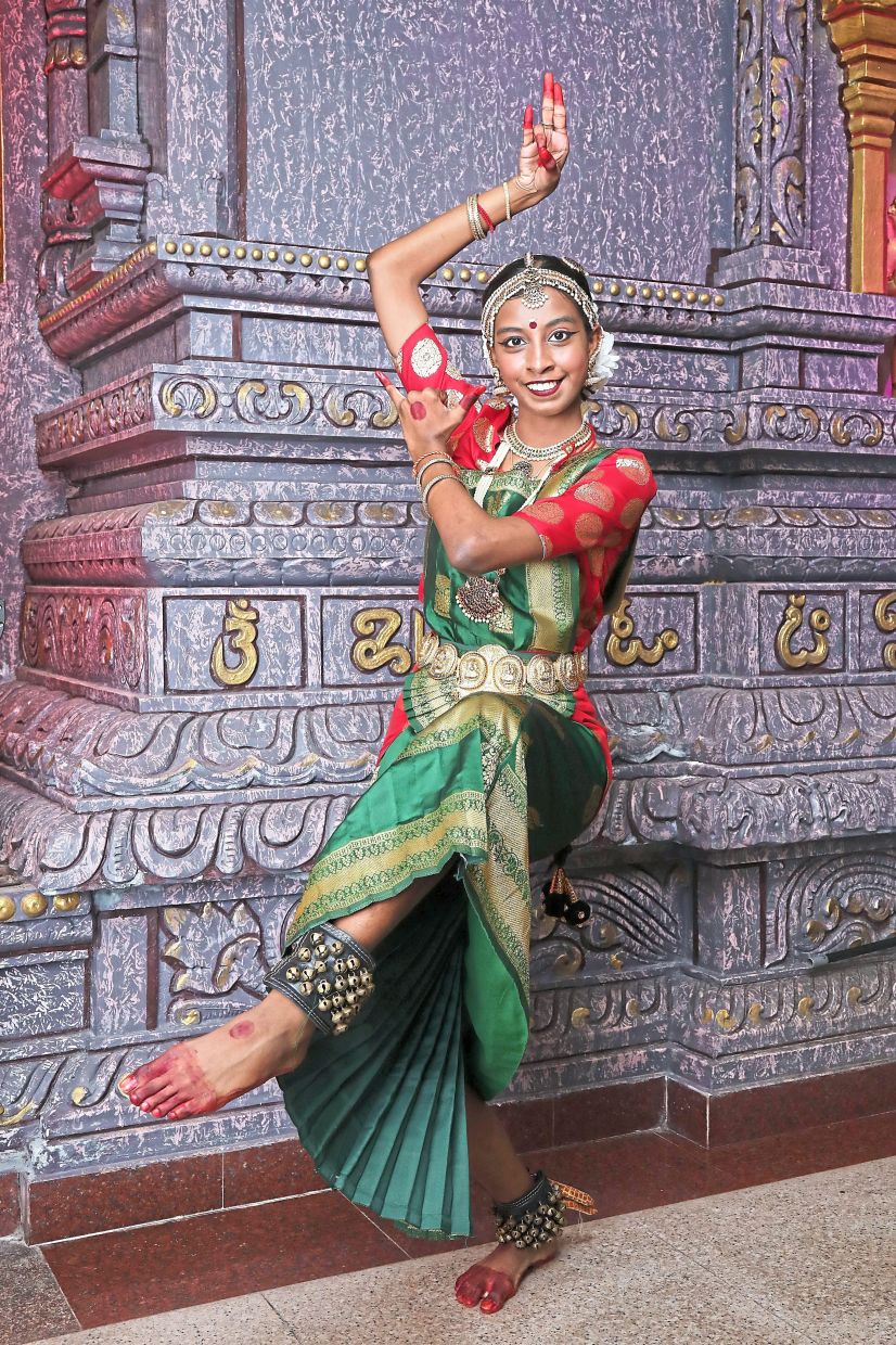 Dhinushri says each dance tells a story about light and goodness, and that makes it even more meaningful. 