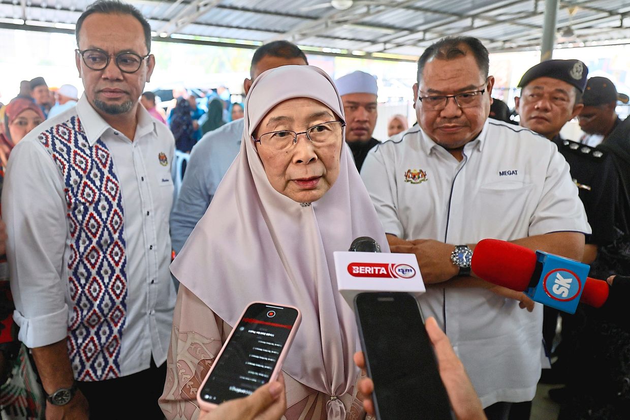 Bullying no longer seen as wrong, warns Wan Azizah