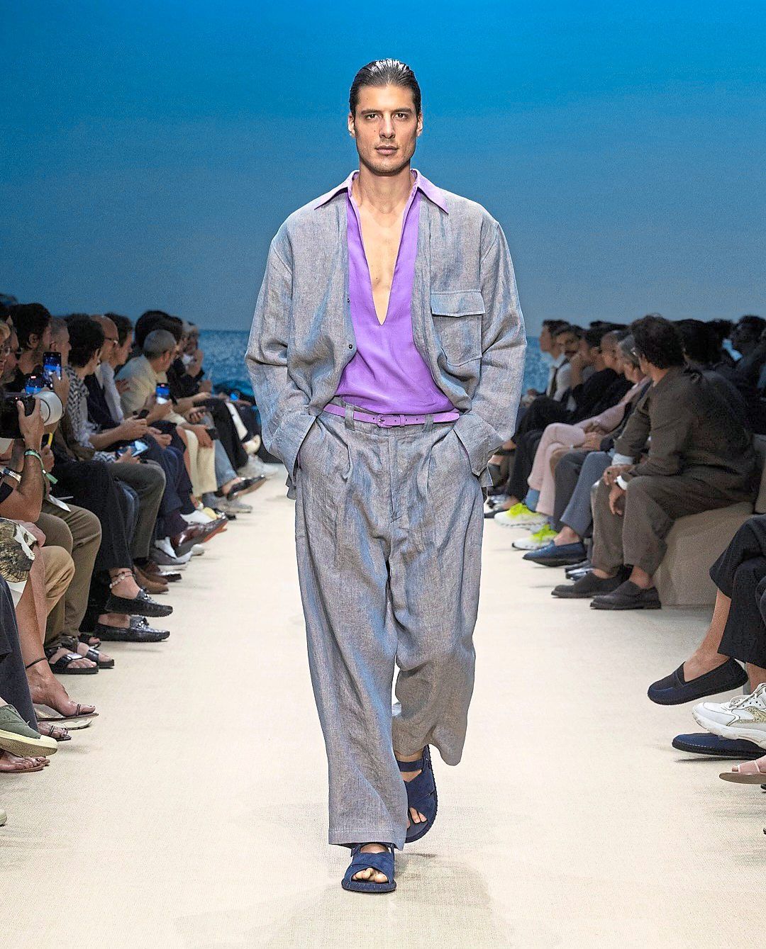 The pastel suit popular in 1980s menswear is updated at Giorgio Armani, delivering a daring contemporary statement. Photo: Instagram/Giorgio Armani