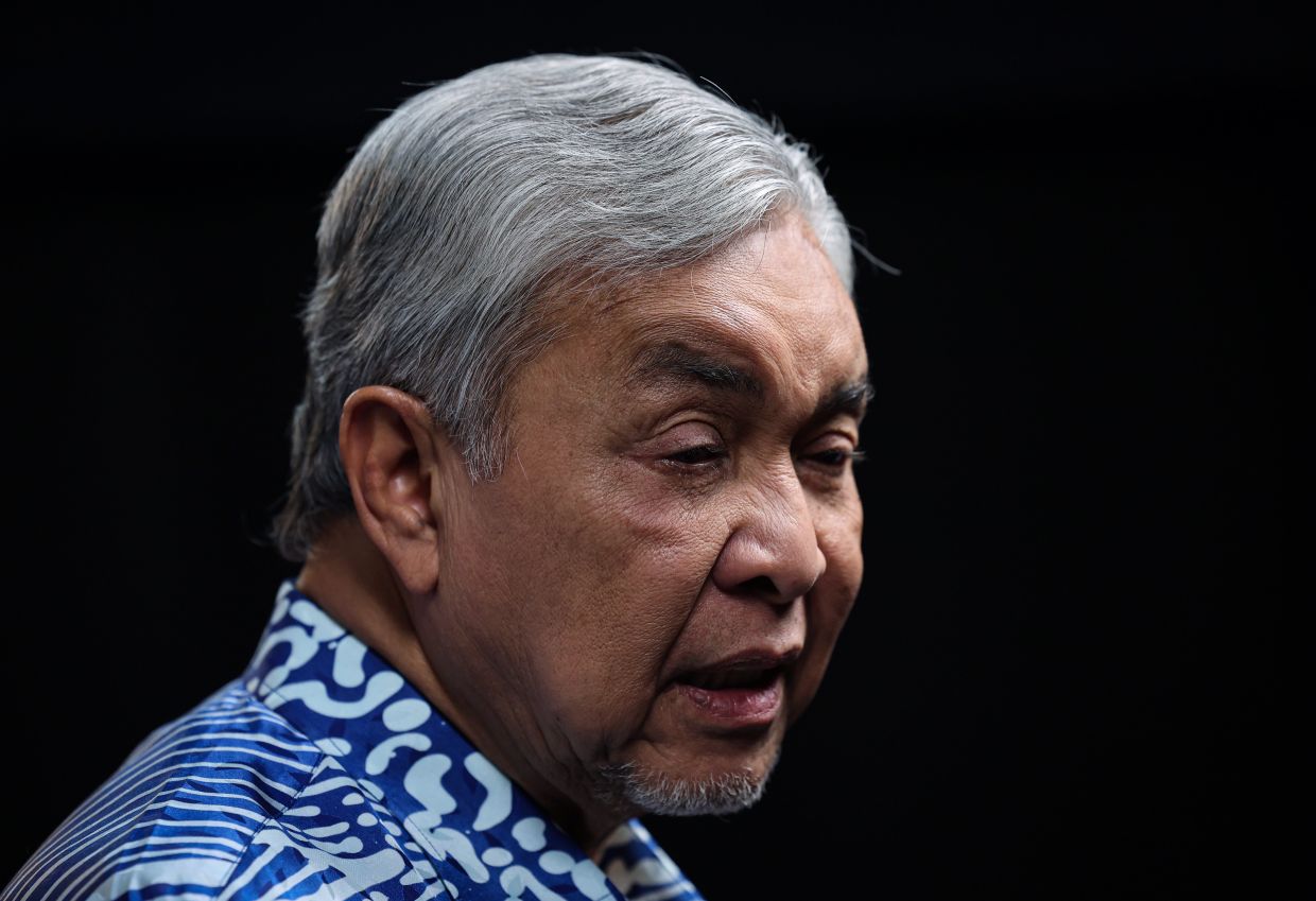 No party is compelled to stay in BN, Zahid says of MIC&#039;s possible exit