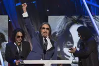 Kiss lead guitarist Ace Frehley dies at 74