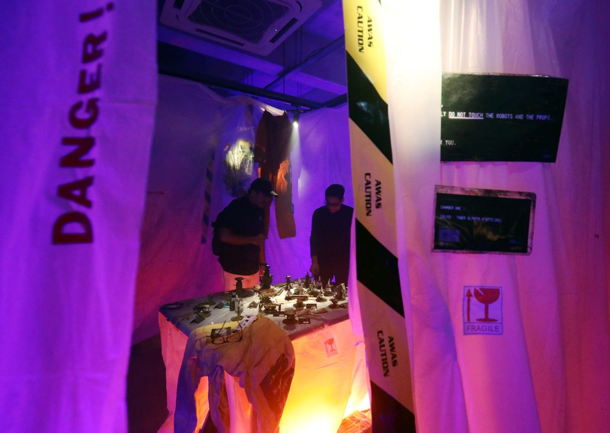 A view of Jayasuria's 'The Automaton Project 2025', an atmospheric exhibition featuring recycled handmade figurines. Photo: The Star/Azlina Abdullah