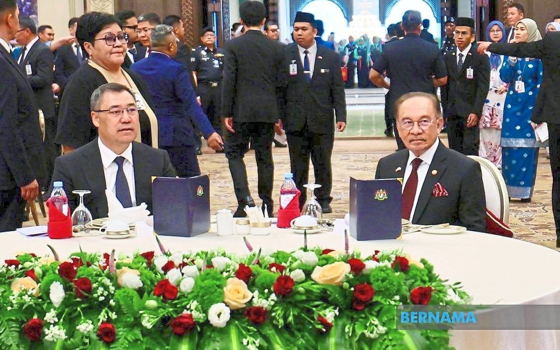 Special luncheon at Putrajaya. For Kyrgyzstan, deeper engagement with Malaysia and Asean provides a vital pathway to diversify its economy and mitigate dependence on traditional regional powers. — Bernama