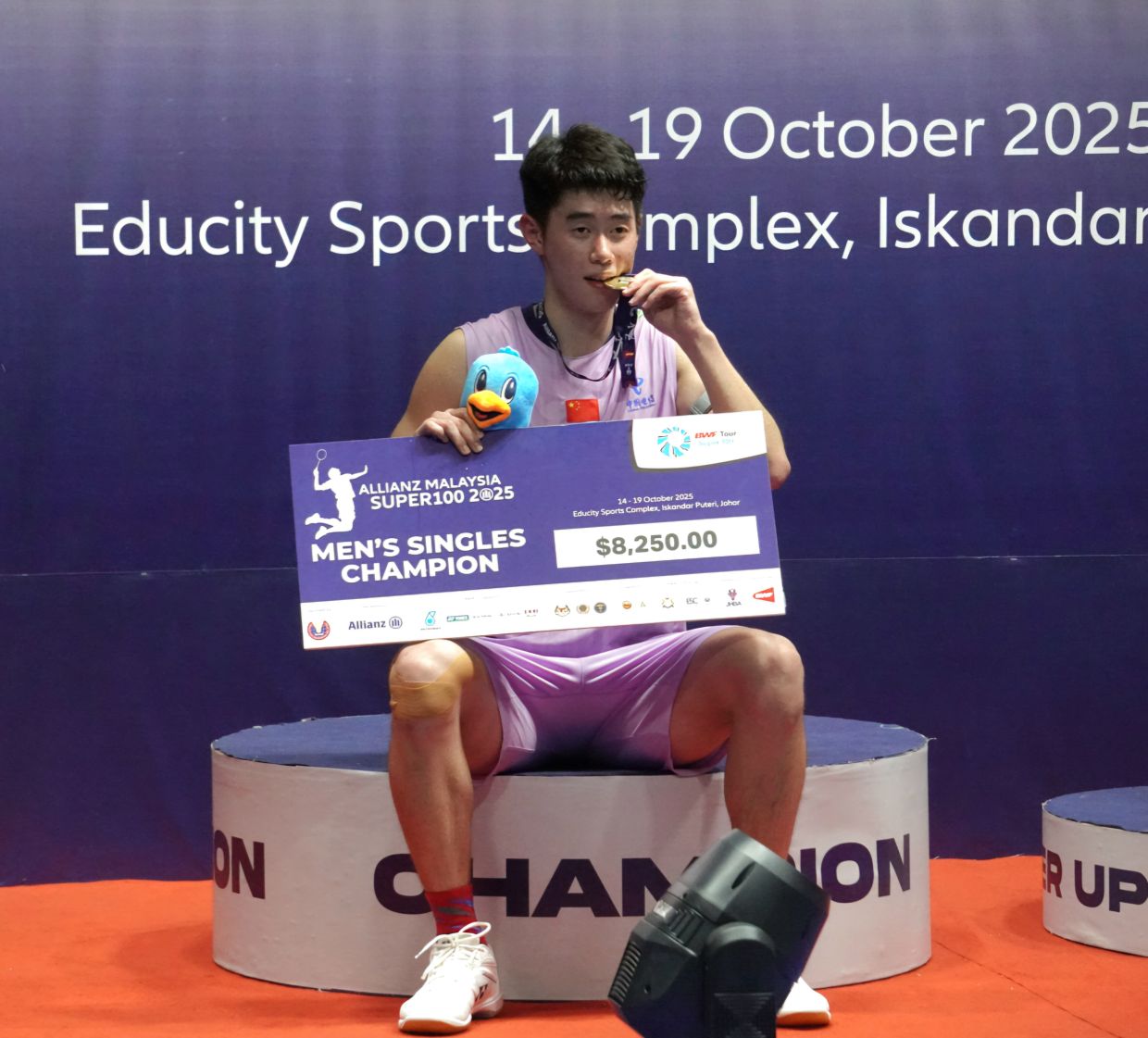 Dong Tianyao of China wins the men's singles title. Pix by CHOW HOW BAN