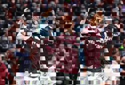 Soccer-Buendia seals comeback win for Villa at Tottenham