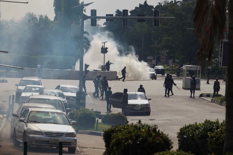 Nigerian police use teargas to quash protests over separatist leader's detention