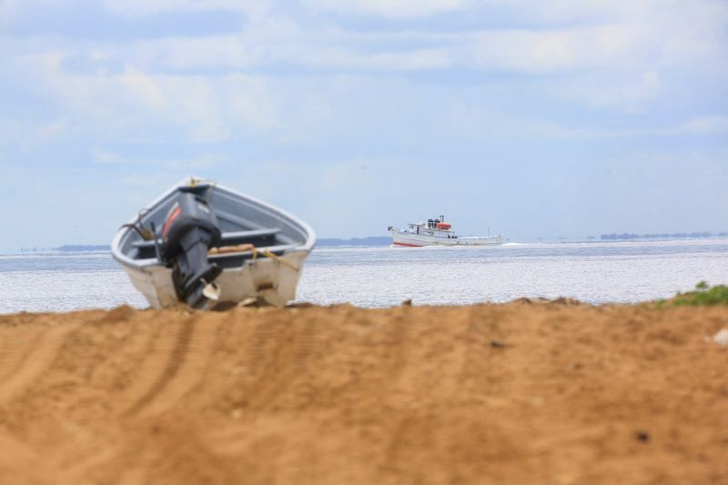 UN experts say US strikes against Venezuela in international waters amount to 'extrajudicial executions' 1 3581269