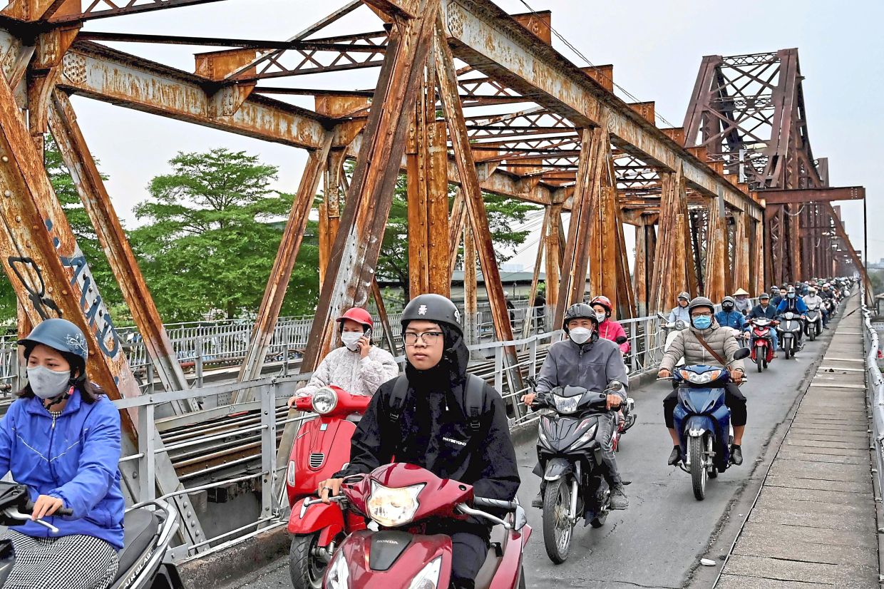 Massive Job Threat Looms! Vietnam's Motorbike Ban Could Shake $4.6 Billion Market
