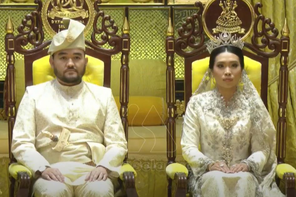 Selangor royal wedding: Bersanding ceremony takes place 1 3582743