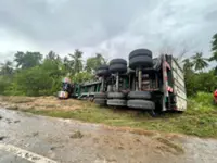 Two killed in five-vehicle pileup near Sitiawan
