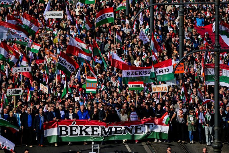 Orban seeks to shore up domestic support after Trump-Putin summit cancelled 1 3584778