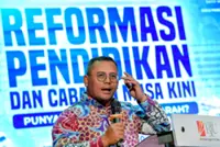 Schools damaged by Sijangkang storm to be repaired in three months, says MB Amirudin